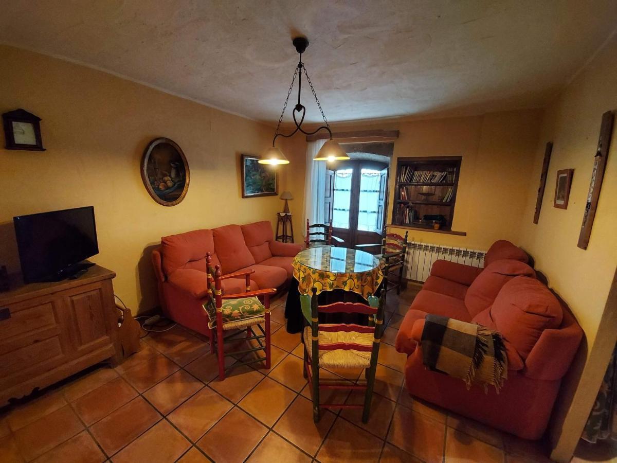 Casa Rural El Callejo Hinojosa de Duero Buitenkant foto