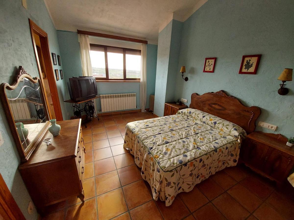 Casa Rural El Callejo Hinojosa de Duero Buitenkant foto
