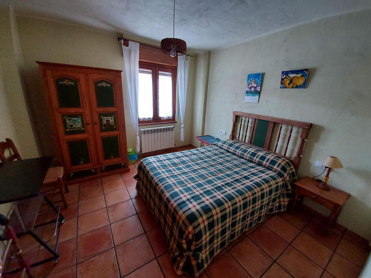 Casa Rural El Callejo Hinojosa de Duero Buitenkant foto